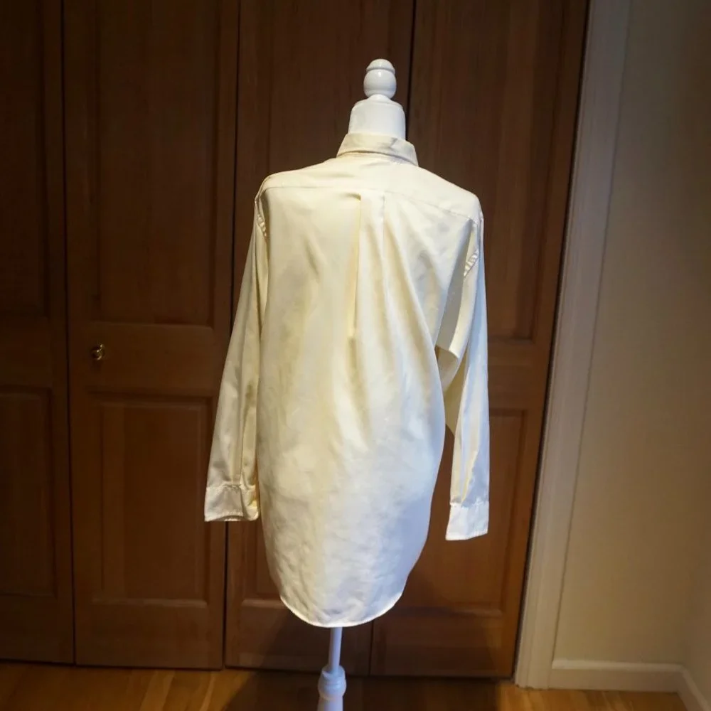 💚 VINTAGE VAN HEUSEN Pale Yellow Long Sleeve Button Down (M)